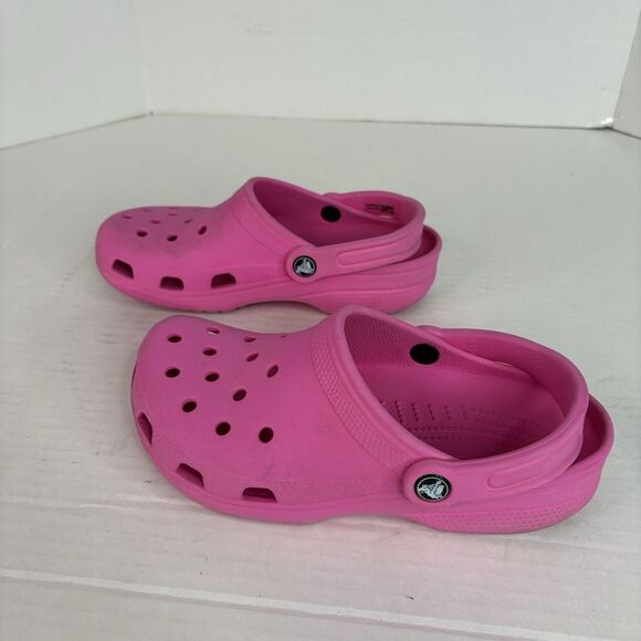 Crocs Girls Youth Size J5 Classic Clog Slip On Ultra Light Sandals Pink - Picture 4 of 10